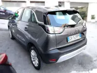 Usata Opel Crossland Elegance 120 CV (88 kW) 2021 Vulkan grey SUV