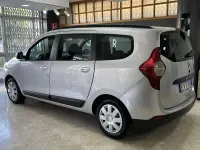 Usata Dacia Lodgy Ambiance 90 CV (66 kW) 2012 Silver metal Monovolume
