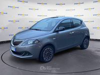 Usata Lancia Ypsilon 69 CV (50 kW) 2024 Grigio Utilitaria