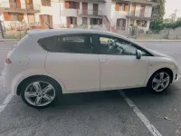 Usata Seat Leon FR 170 CV (125 kW) 2011 Bianco Utilitaria