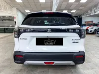 Usata Suzuki SX4 S-Cross 102 CV (75 kW) 2024 Bianco SUV