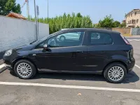Usata Fiat Punto Young 75 CV (55 kW) 2015 Nero Utilitaria