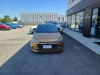 Usata Hyundai i20 Classic 75 CV (55 kW) 2016 Giallo Berlina