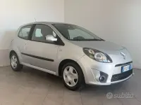 Usata Renault Twingo Initiale 75 CV (55 kW) 2008 Grigio Utilitaria