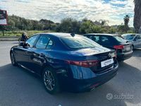 Usata Alfa Romeo Giulia Super 150 CV (110 kW) 2017 Blu Berlina