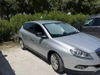 Usata Lancia Delta Gold 120 CV (88 kW) 2012 Utilitaria