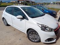 Usata Peugeot 208 75 CV (55 kW) 2016 Utilitaria