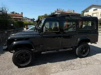 Usata Land Rover Defender 68 CV (50 kW) 2009 Nero SUV
