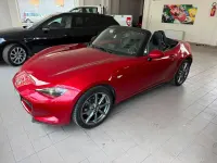 Usata Mazda MX5 Inclusive 160 CV (117 kW) 2018 Soul red Cabrio
