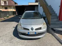 Gebraucht Renault Clio II 68 PS (50 kW) 2008 Grau Limousine