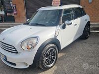 Usata Mini Cooper D Countryman 89 CV (65 kW) 2012 Bianco SUV