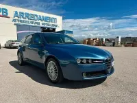 Usata Alfa Romeo 159 Exclusive 150 CV (110 kW) 2008 Blu Berlina