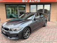 Usata BMW 318 Sport Line 150 CV (110 kW) 2022 Grigio Station wagon