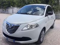 Usata Lancia Ypsilon S 69 CV (50 kW) 2012 Bianco Utilitaria