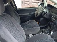 Usata Opel Zafira 2002 Blu Monovolume