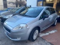 usata Fiat Grande Punto 1.2 benzina neopatentato