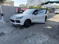 Usata Porsche Cayenne Platinum Edition 340 CV (250 kW) 2022 Grigio SUV