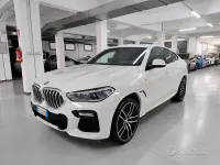 Usata BMW X6 M Sport 265 CV (194 kW) 2021 Bianco / pastello SUV
