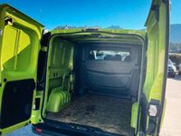 Usata Opel Vivaro 145 CV (106 kW) 2017 Verde Monovolume