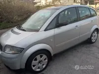 Usata Audi A2 75 CV (55 kW) 2000 Grigio Utilitaria
