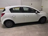 Usata Opel Corsa 86 CV (63 kW) 2011 Bianco Utilitaria