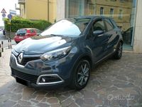 Usata Renault Captur 90 CV (66 kW) 2014 Grigio SUV