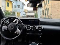 Usata Mercedes CLA200 150 CV (110 kW) 2020 Nero Station wagon