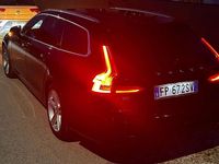 Begagnad Volvo V90 Business Edition 190 HK (139 kW) 2018 Svart Kombi