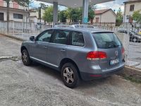 Usata VW Touareg 174 CV (127 kW) 2005 Grigio SUV