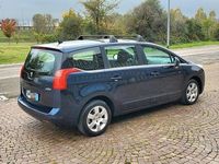 Usata Peugeot 5008 2011 Blu Berlina