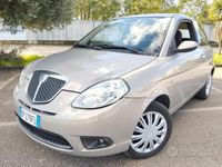Usata Lancia Ypsilon 75 CV (55 kW) 2008 Beige Utilitaria