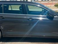 Usata VW Passat 150 CV (110 kW) 2015 Grigio Station wagon