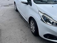 Usata Peugeot 208 82 CV (60 kW) 2016 Bianco Utilitaria