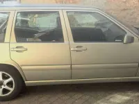 Usata Volvo V70 126 CV (92 kW) 1999 Giallo Station wagon