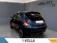 Usata Lancia Ypsilon Gold 70 CV (51 kW) 2022 Nero Utilitaria