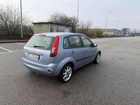 Usata Ford Fiesta Collection 75 CV (55 kW) 2006 Blu/azzurro Berlina