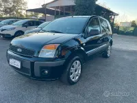 Usata Ford Fusion Business Edition 97 CV (71 kW) 2012 Nero Utilitaria