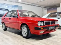 Usata Lancia Delta 166 CV (122 kW) 1987 Rosso Utilitaria