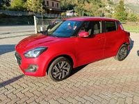 Usata Suzuki Swift 83 CV (61 kW) 2023 Rosso Utilitaria