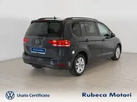 Usata VW Touran Business 122 CV (89 kW) 2023 Grigio urano Monovolume