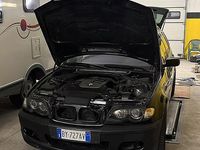 Usata BMW 330 184 CV (135 kW) 2003 Nero Station wagon