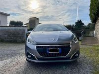 Usata Peugeot 208 Active 101 CV (74 kW) 2019 Utilitaria