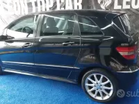 Usata Mercedes B180 140 CV (102 kW) 2008 Nero Monovolume