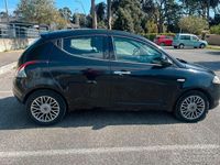 Usata Lancia Ypsilon Gold 69 CV (50 kW) 2012 Nero Utilitaria