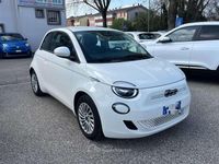 Usata Fiat 500e Action 42 kW (58 CV) 2021 Bianco pastello Berlina