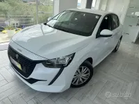 Usata Peugeot 208 Allure 102 CV (75 kW) 2022 Bianco Utilitaria