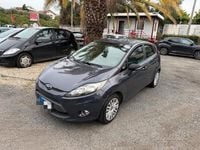 Usata Ford Fiesta Titanium 82 CV (60 kW) 2012 Grigio Utilitaria
