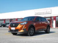 Usata Peugeot 2008 Active 131 CV (96 kW) 2023 Orange fusion SUV