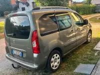 Usata Peugeot Partner 109 CV (80 kW) 2010 Verde Monovolume