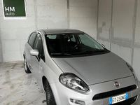 Usata Fiat Punto Lounge 77 CV (56 kW) 2014 Grigio Berlina